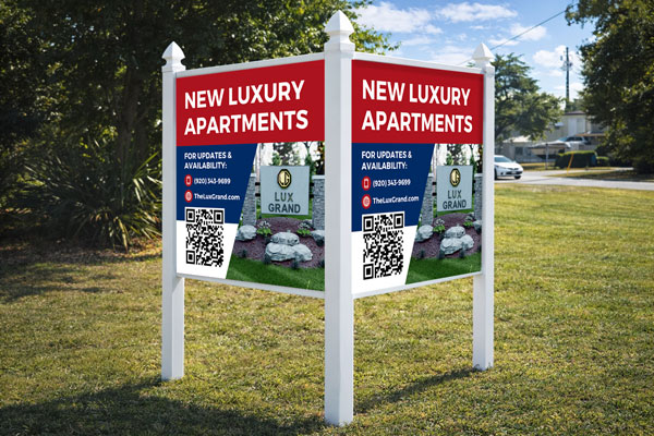 4x4 apartment sign mounted with Arrow Post Kit for two-panel V-shaped display