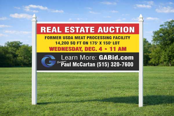 Auction Site Signs installed outdoors