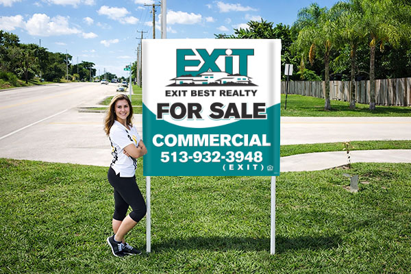 4x4 EXIT Realty sign with metal post kit installed