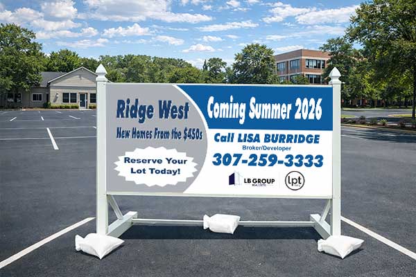 4x8 outdoor business sign with self-standing post kit for asphalt or concrete