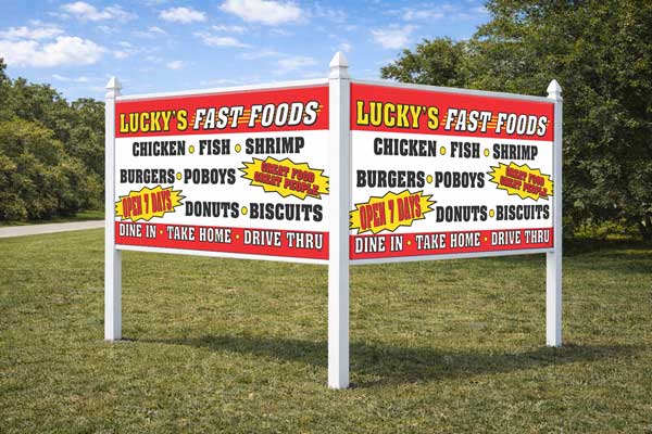 4x8 auction sign mounted in arrow post for auction listing