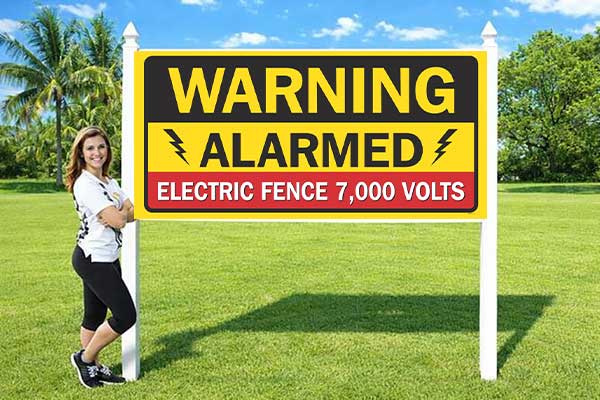 Site Safety Signs installed outdoors