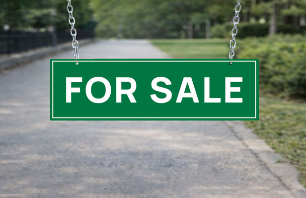 12x43 United Country rider for open house times and contact info